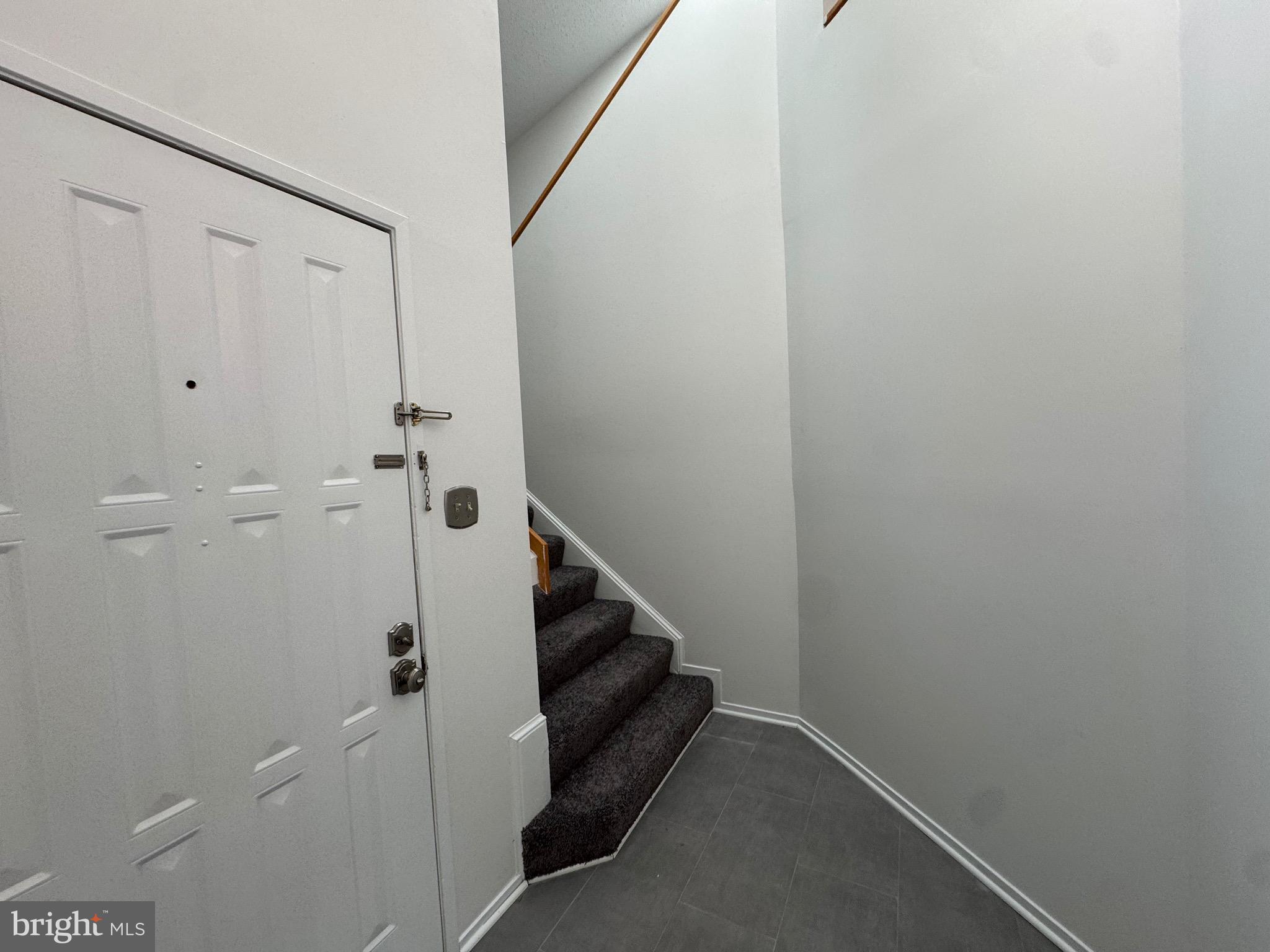 VILLARIDGE - Residential Lease