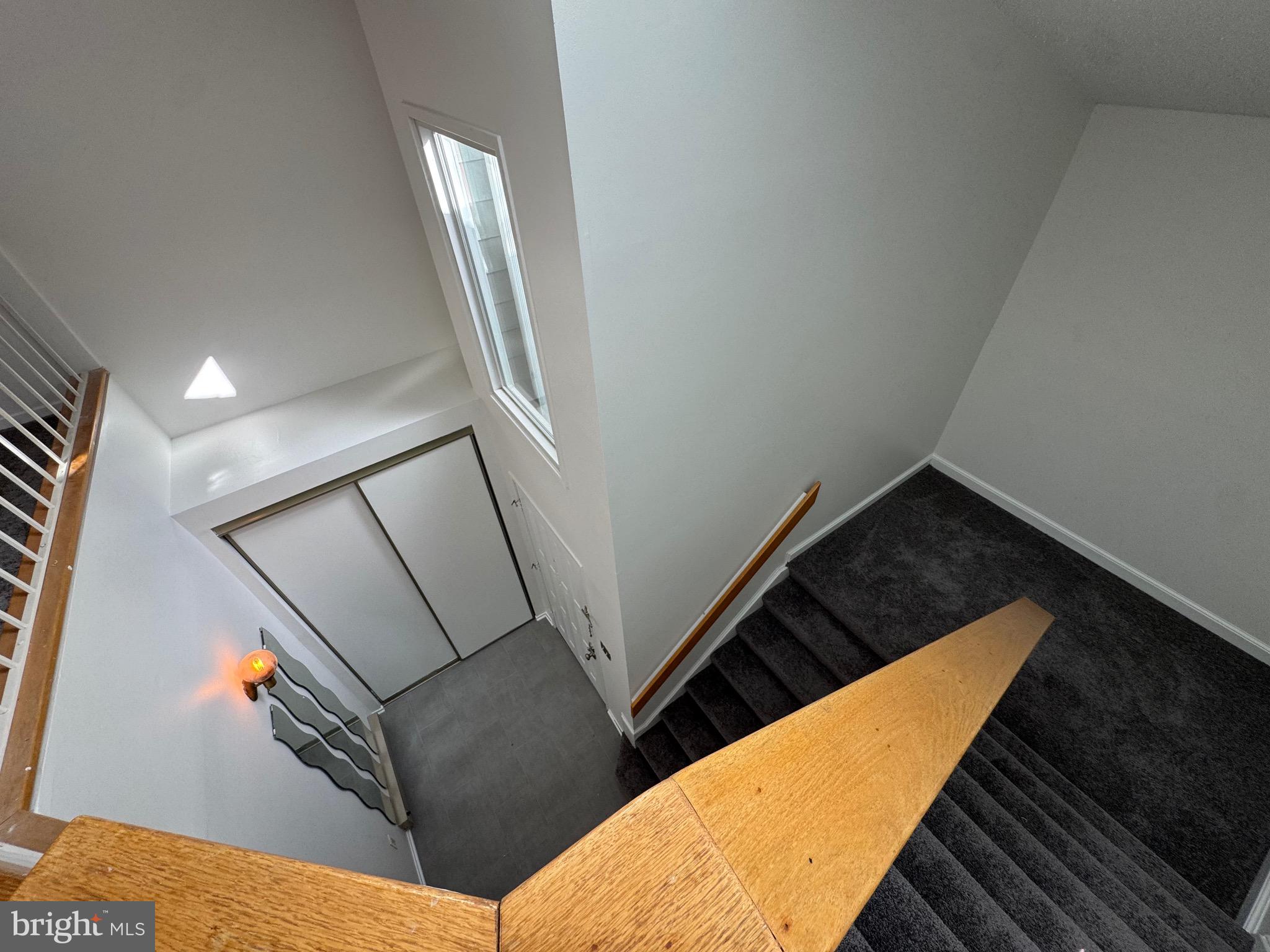 VILLARIDGE - Residential Lease