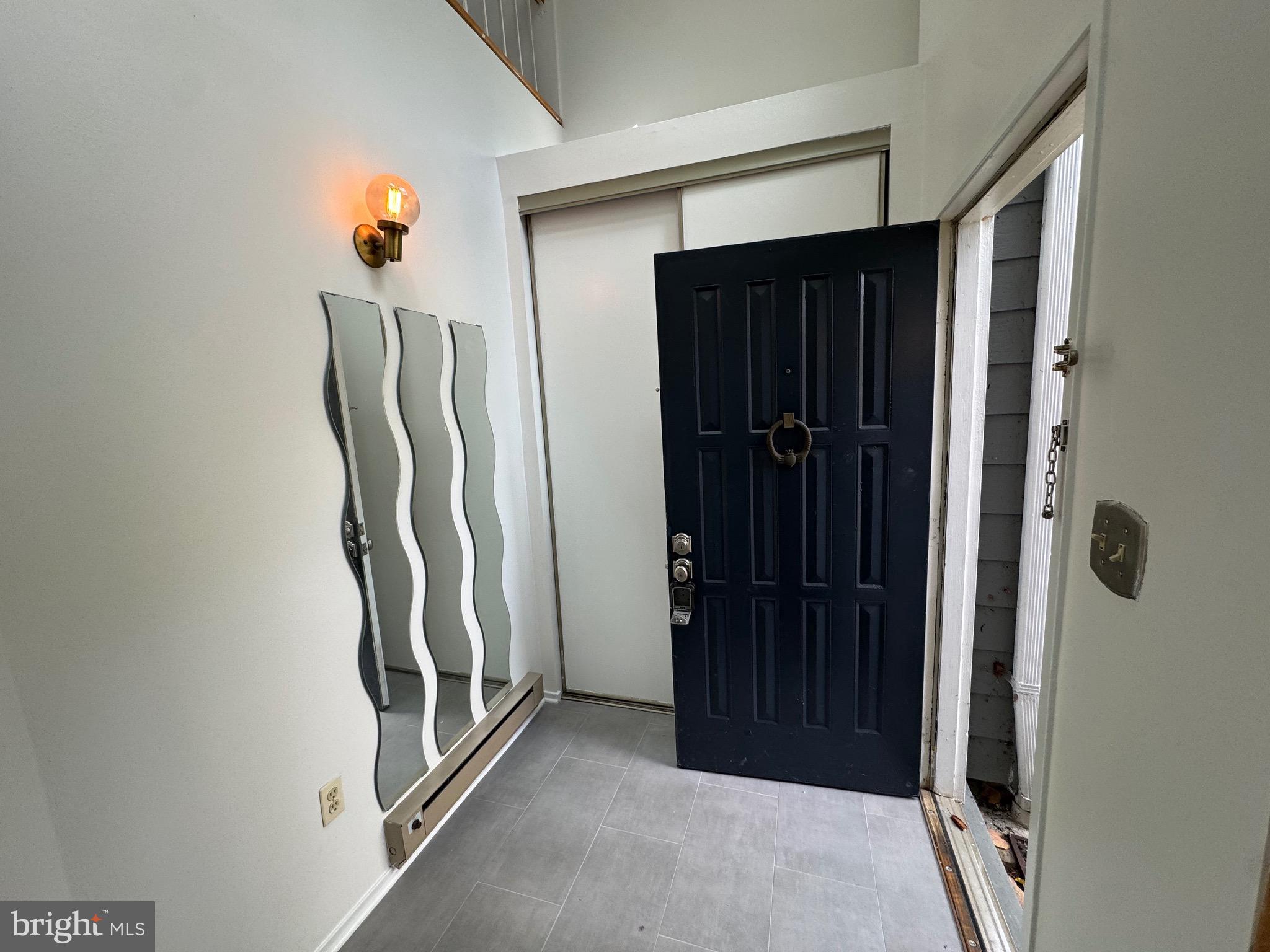 VILLARIDGE - Residential Lease