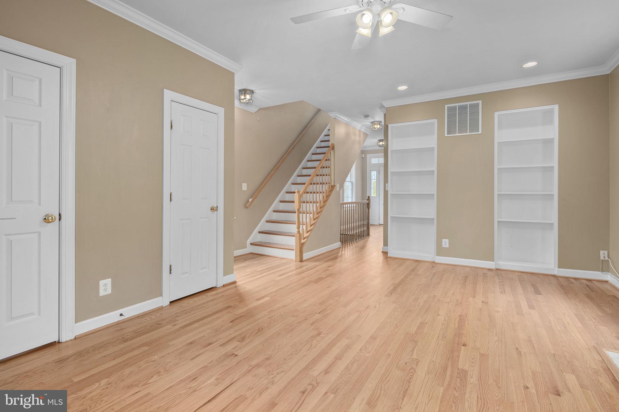 VIRGINIA SQUARE - Residential Lease