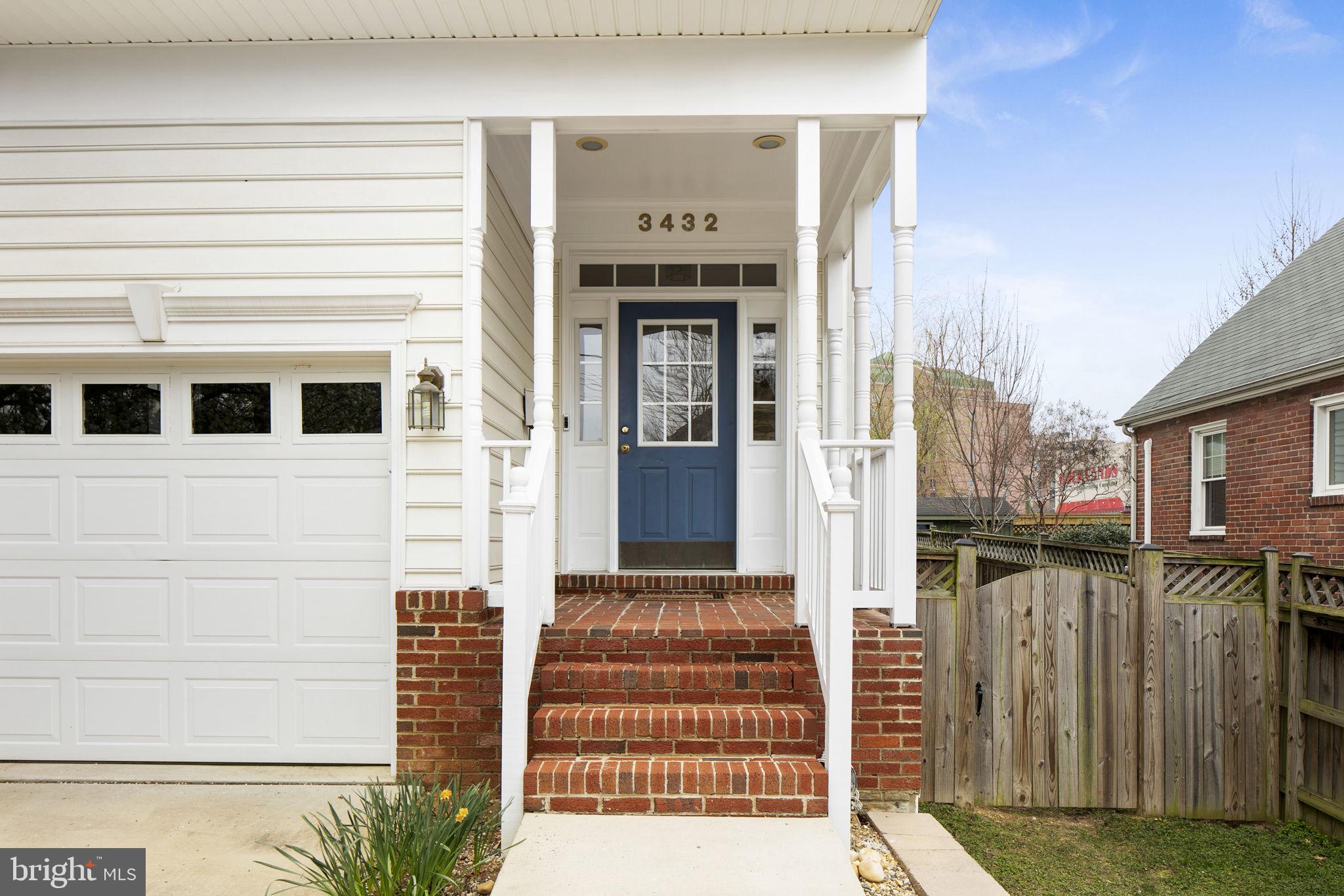 VIRGINIA SQUARE - Residential Lease