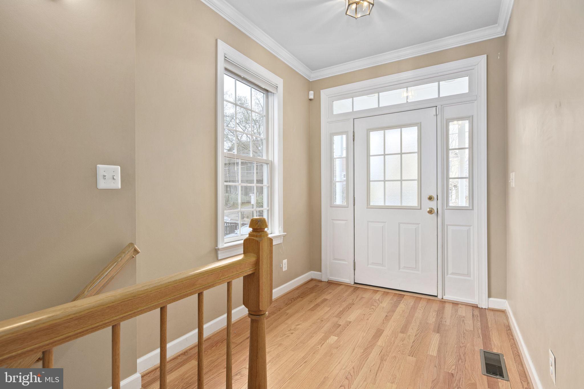 VIRGINIA SQUARE - Residential Lease