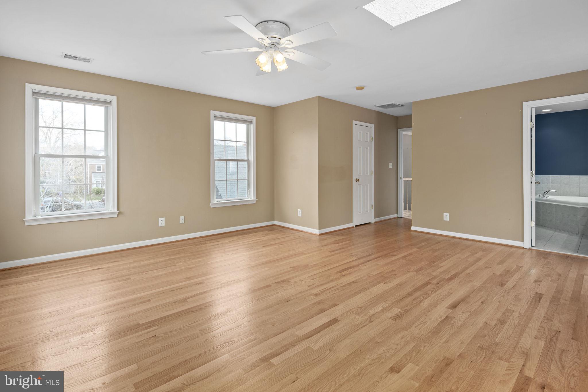 VIRGINIA SQUARE - Residential Lease