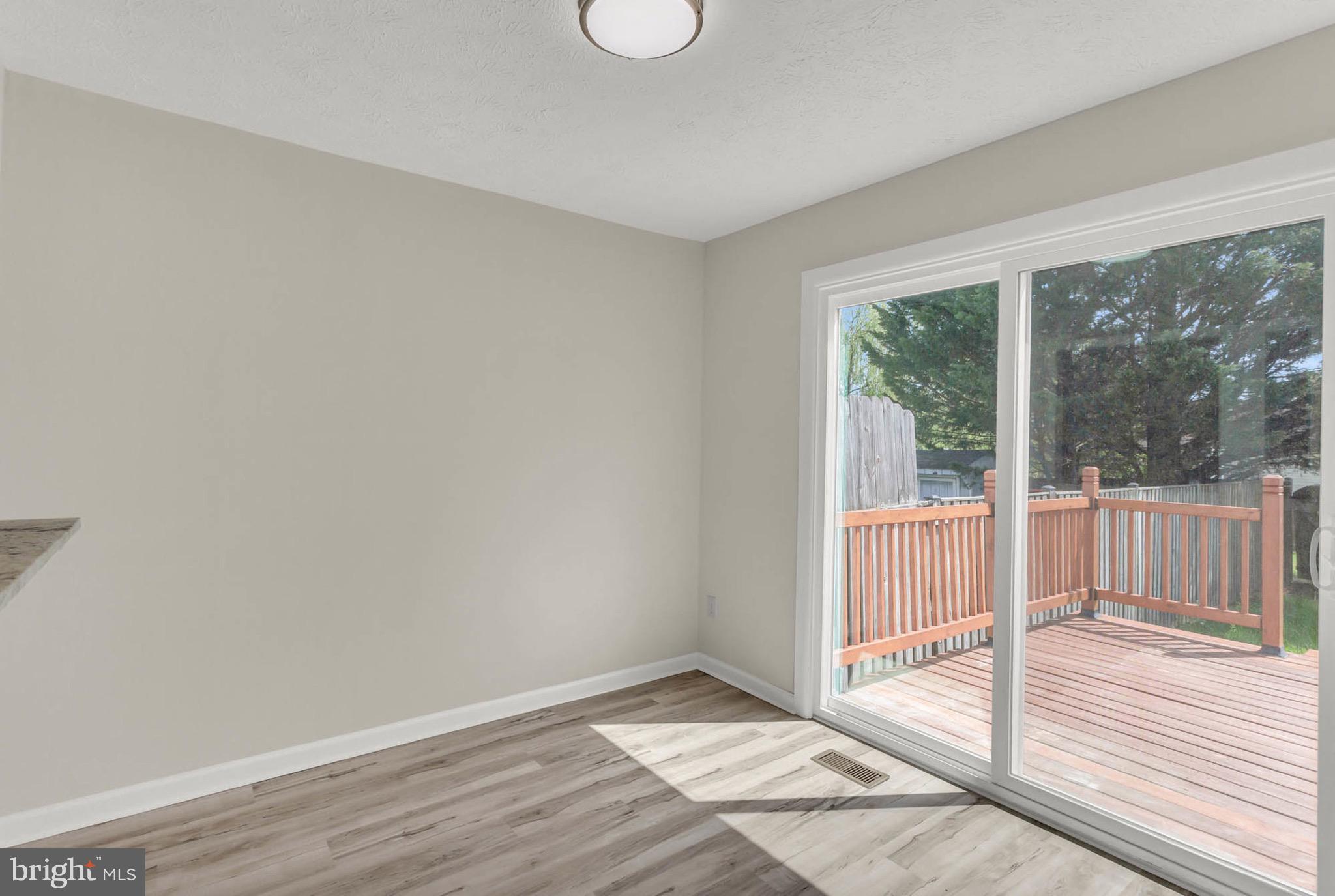 WOODBRIDGE CENTER - Residential