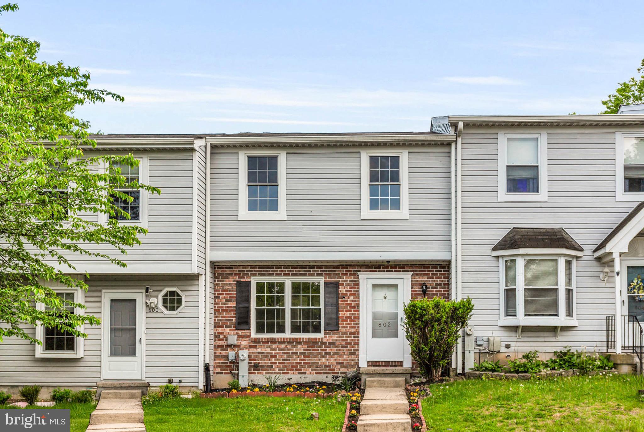 WOODBRIDGE CENTER - Residential