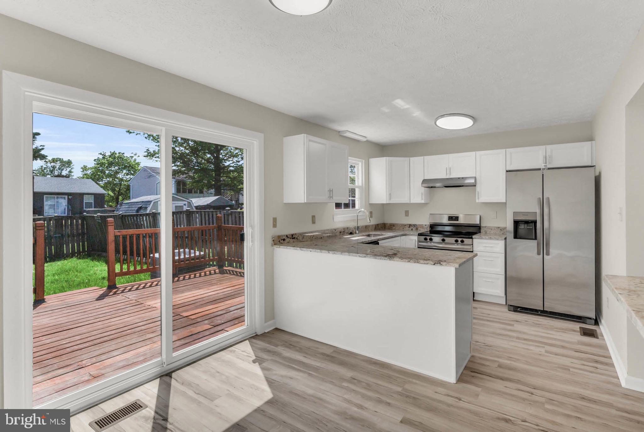 WOODBRIDGE CENTER - Residential