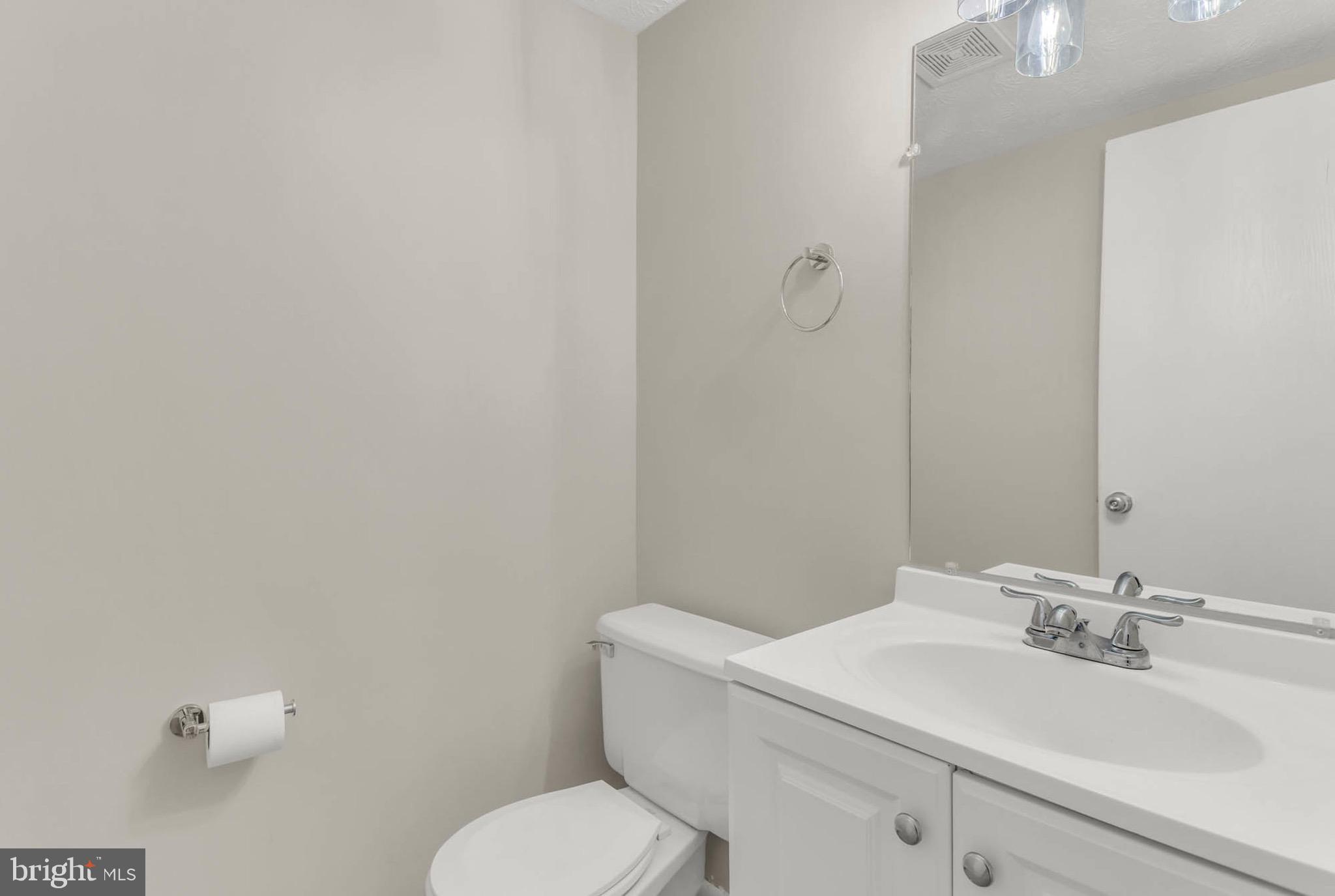 WOODBRIDGE CENTER - Residential