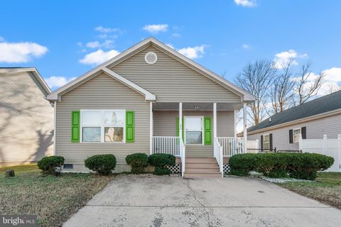 22 ROBINSON CIRCLE SEAFORD DE 19973