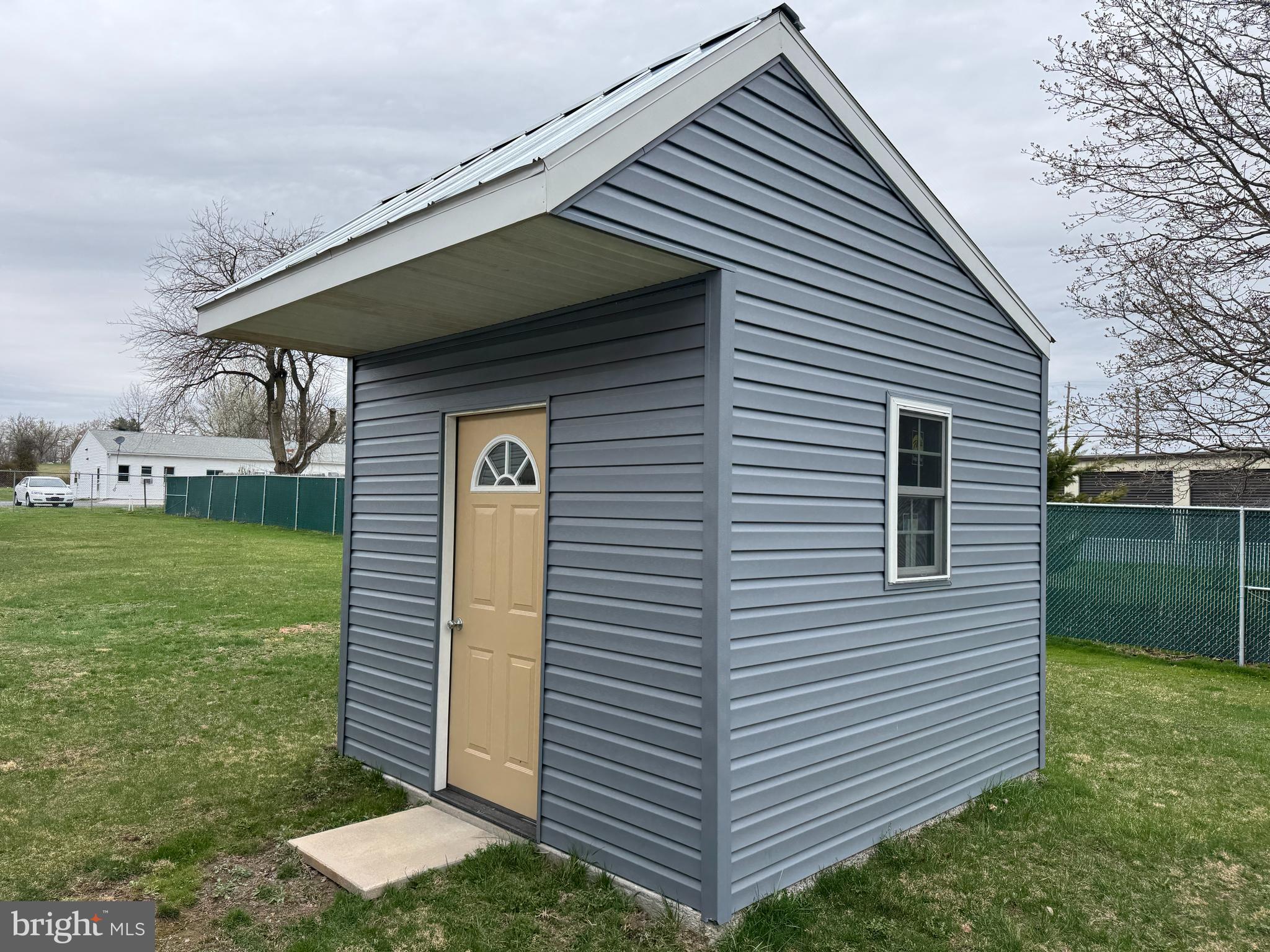 LINCOLN ESTATES MHP - Residential