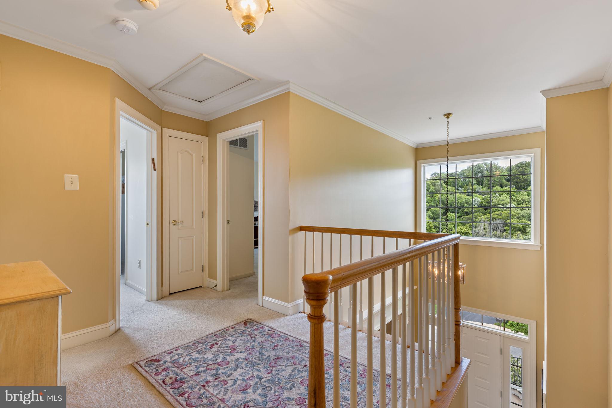 MERION HILL - Residential