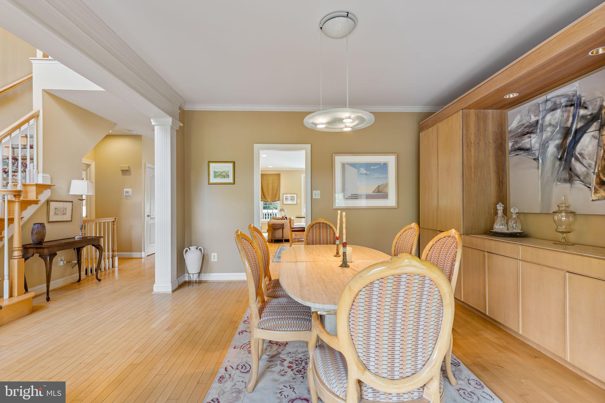 MERION HILL - Residential