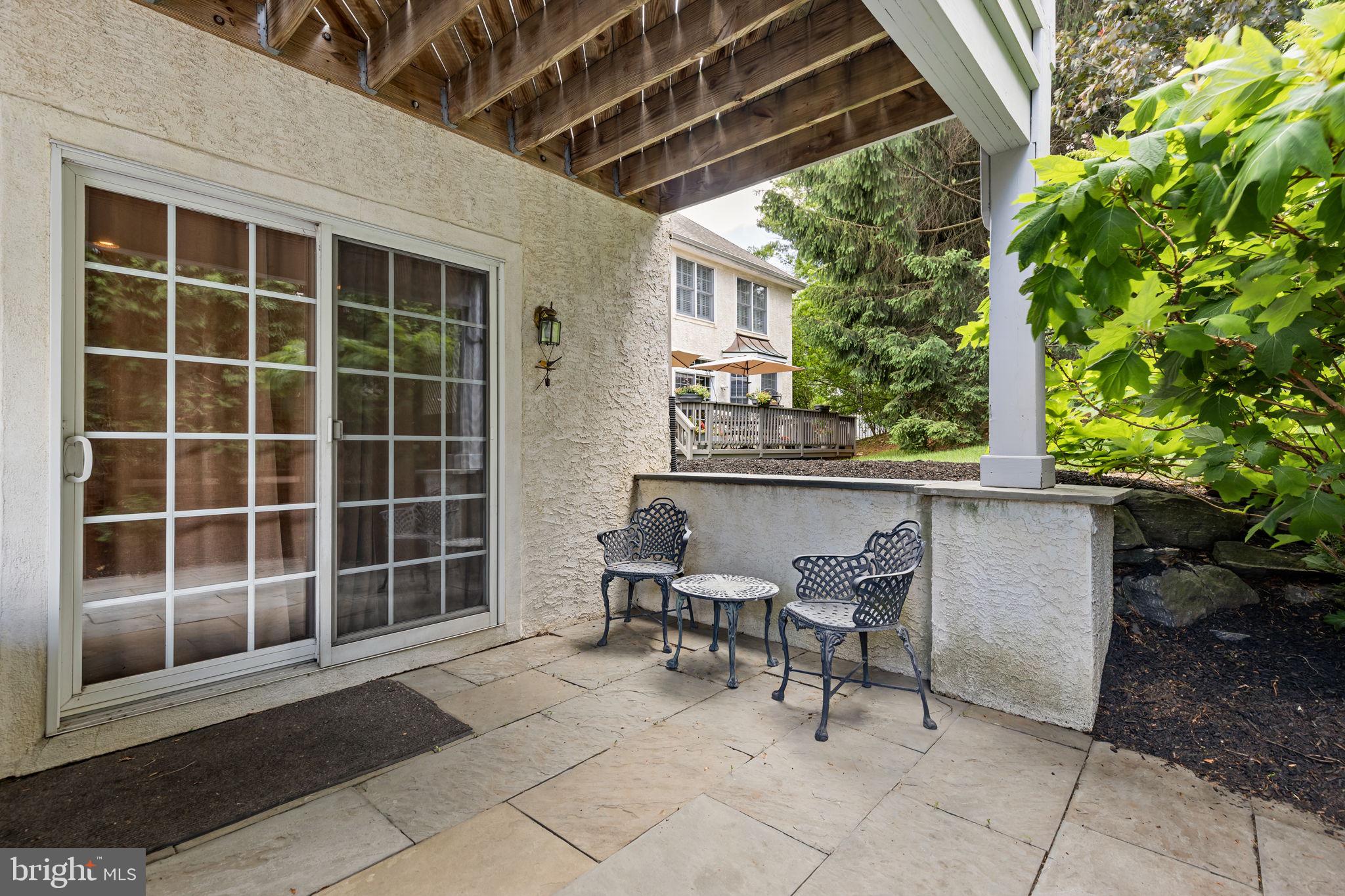 MERION HILL - Residential