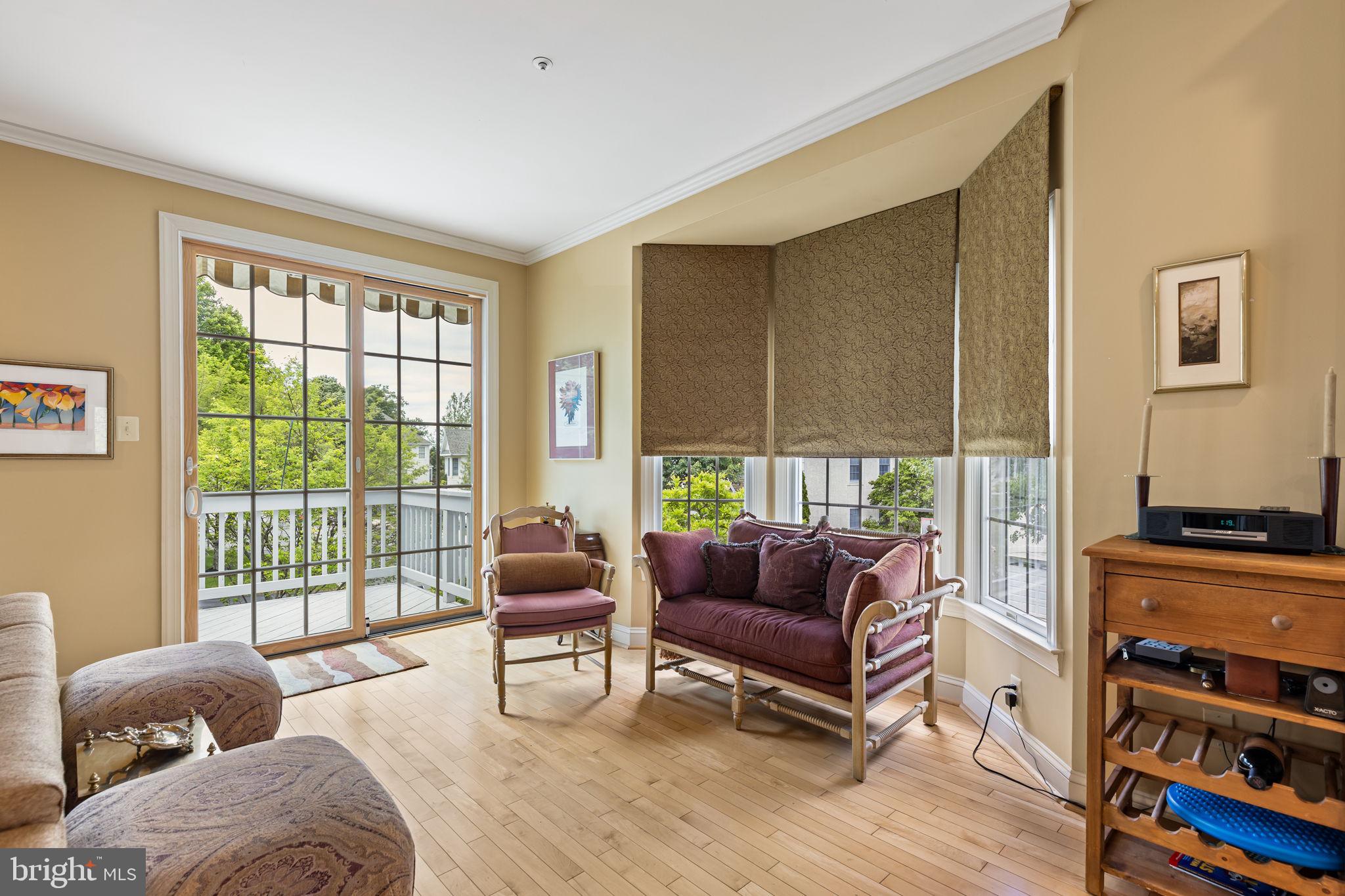 MERION HILL - Residential