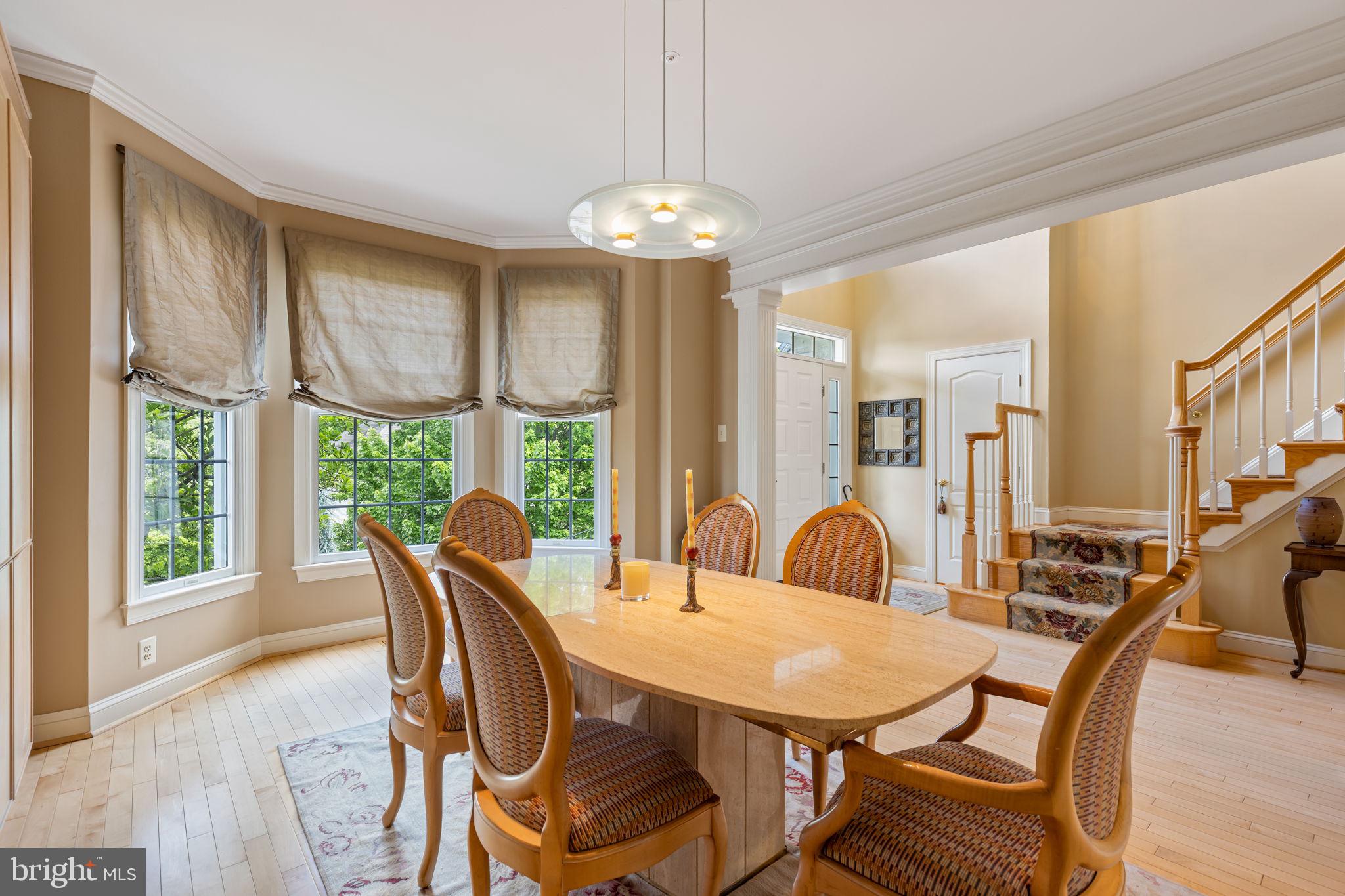 MERION HILL - Residential