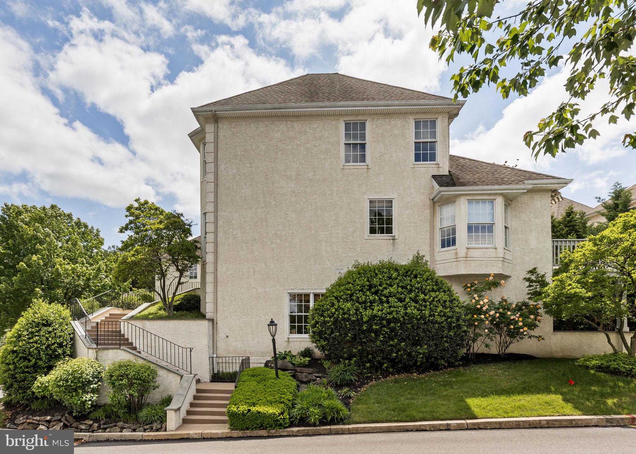 MERION HILL - Residential