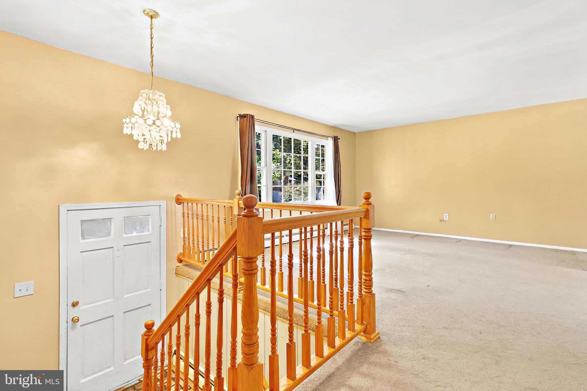 DALE CITY - Residential