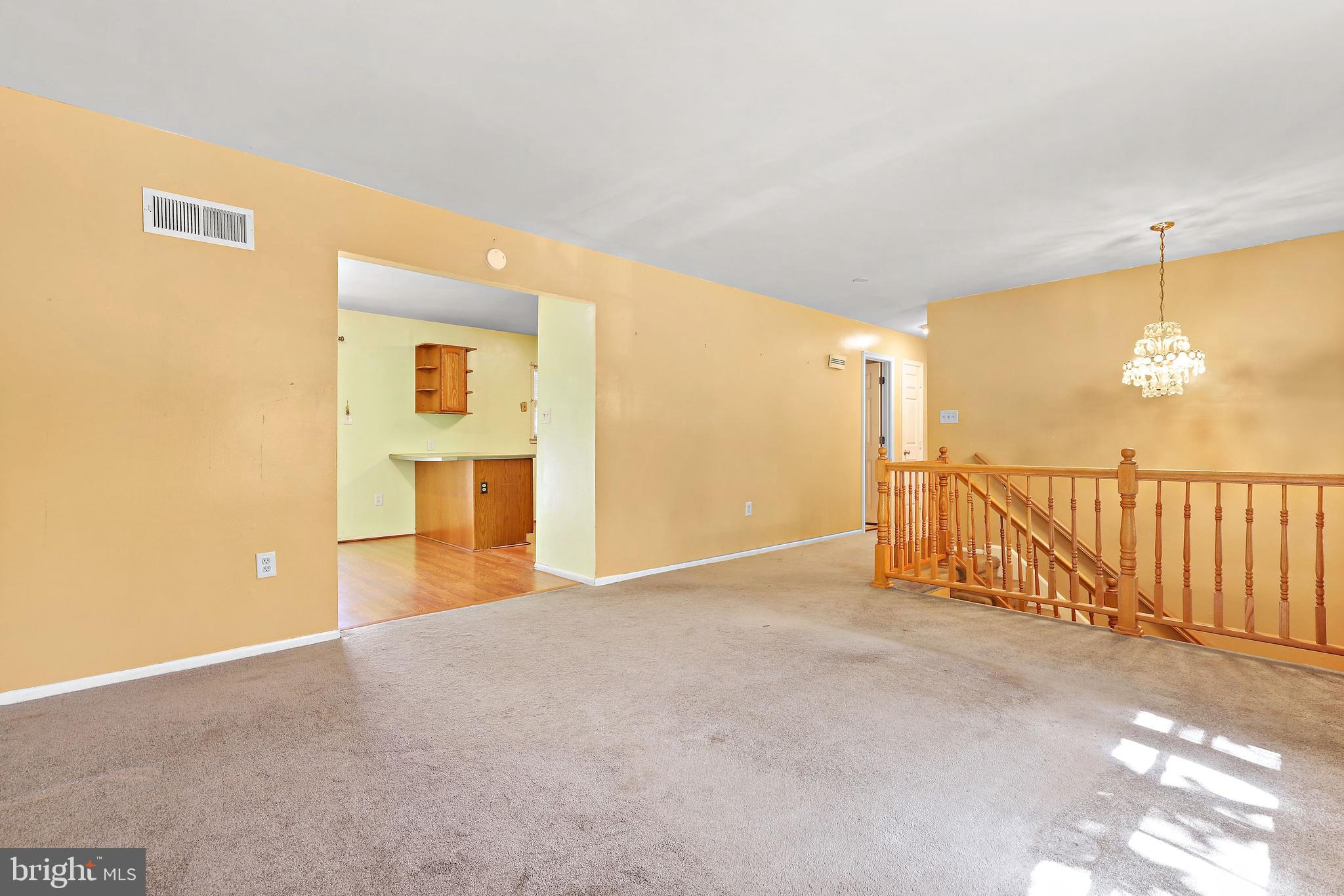 DALE CITY - Residential