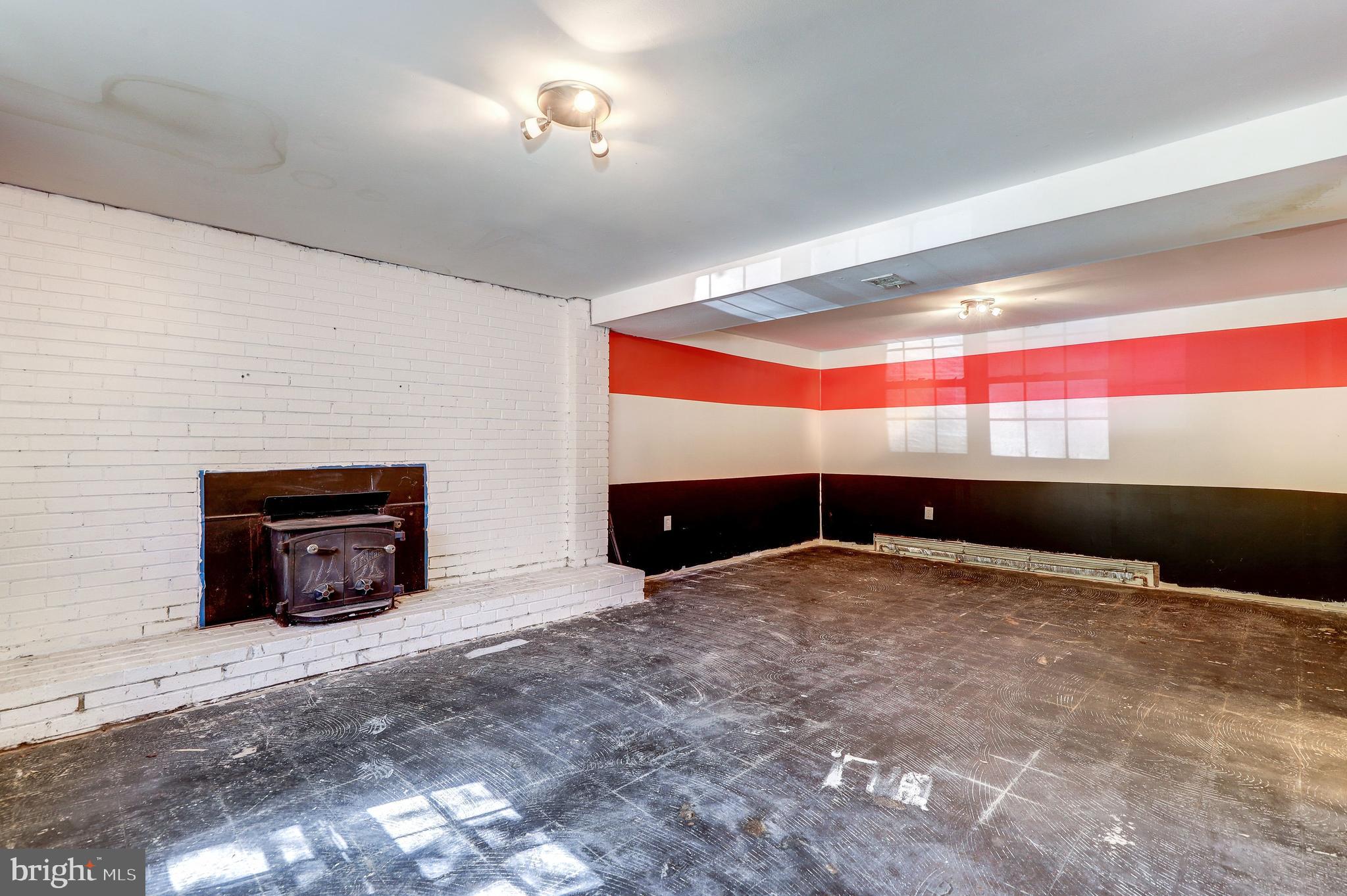 DALE CITY - Residential