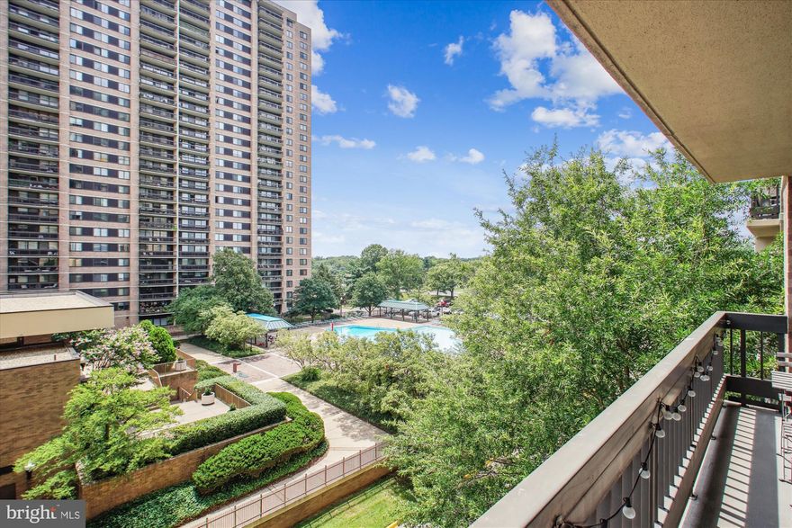 Bright 2-Bed Condo with Renovated Kitchen and Full Amenity Access
Welcome to this 2-bedroom, 1.5-bath condo in the amenity-rich Skyline Square community. The spacious great room features floor-to-ceiling windows that flood the space with natural light, creating a warm and open feel. A fully renovated kitchen (2022) offers sleek cabinetry, new countertops, stainless steel appliances, and ample storage—ready for everyday cooking or weekend entertaining .
The primary suite includes a generous walk-in  closet and a well-appointed full bath. The second bedroom also enjoys floor-to-ceiling windows, a walk-in closet, and direct access to the private balcony—ideal for relaxing or entertaining.
Building amenities include a gym, steam room, sauna, outdoor pool and sundeck, library, billiards and game rooms, rooftop lounge, and a staffed front desk with 24/7 security. Residents also enjoy covered parking, guest parking, a basement storage locker, and a free shuttle to the Pentagon and Ballston Metro stations. EV charging is available exclusively to the building.
Located just 10 miles from Arlington, the Pentagon, and National Landing, and only seven miles to Reagan National Airport, this home offers convenience, comfort, and community.
Recent upgrades include:  New manufactured hardwood floors (2016); New kitchen cabinets, countertops, sink, faucet, backsplash (2022); New appliances including Dishwasher, Refrigerator, Oven/Stove and Built-in Microwave (2022);  New HVAC (2023).