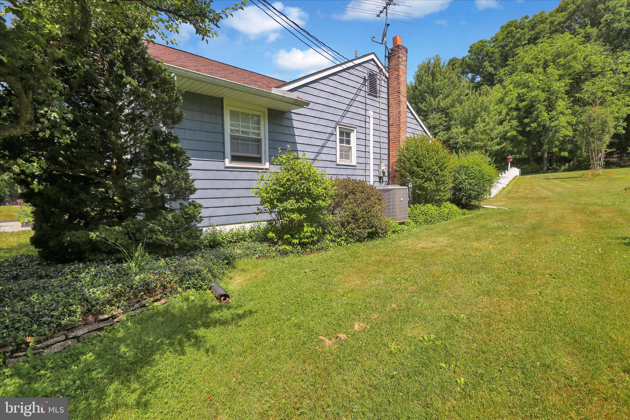 2520 HOPEWELL ROAD