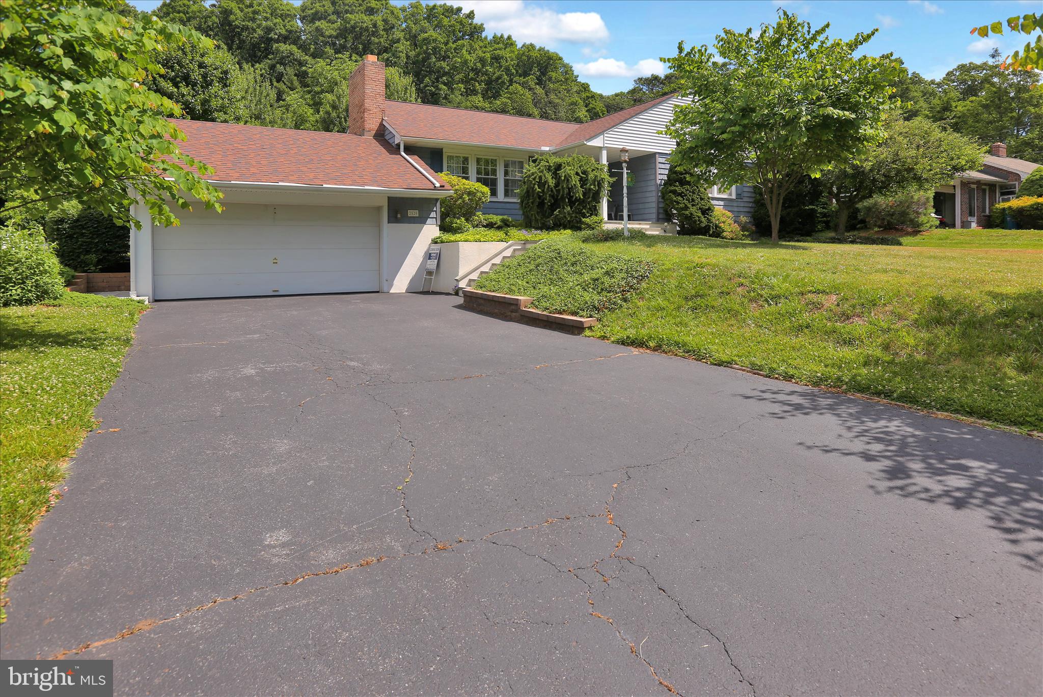 2520 HOPEWELL ROAD