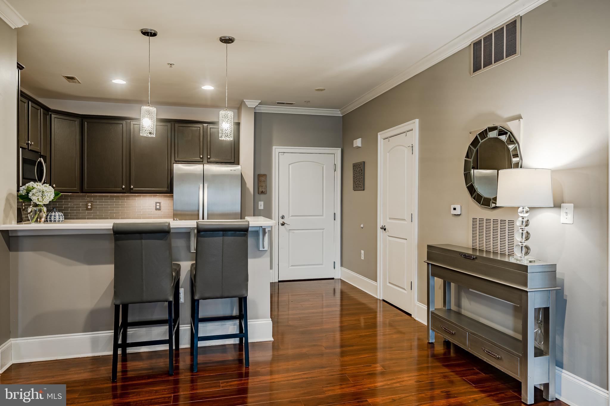 THE HOLLOW AT FOX VA - Residential