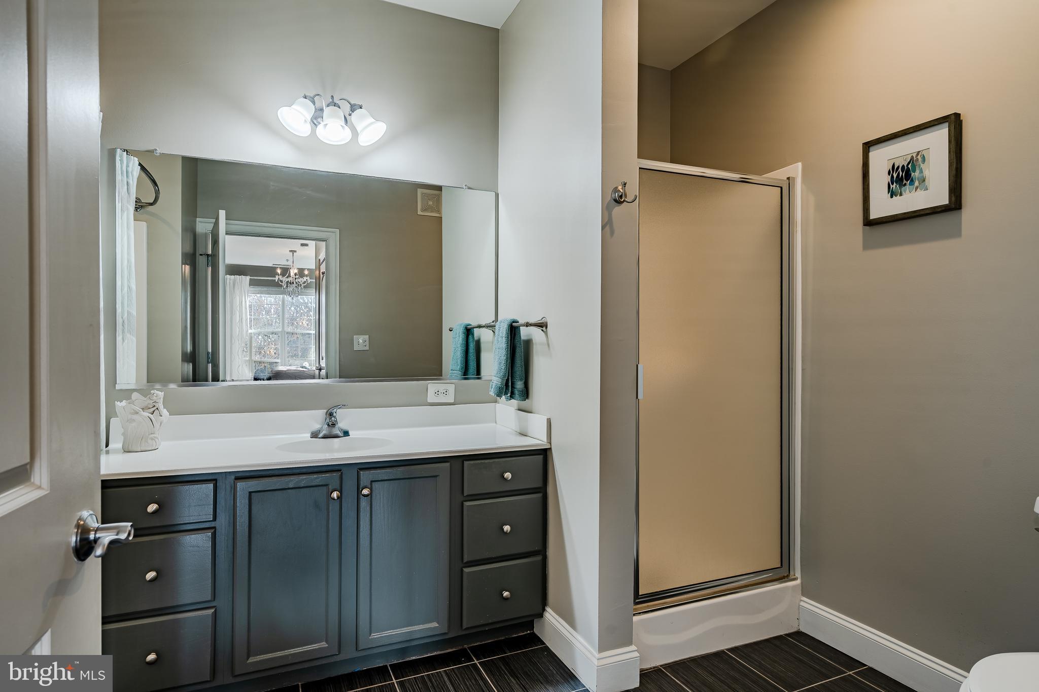 THE HOLLOW AT FOX VA - Residential