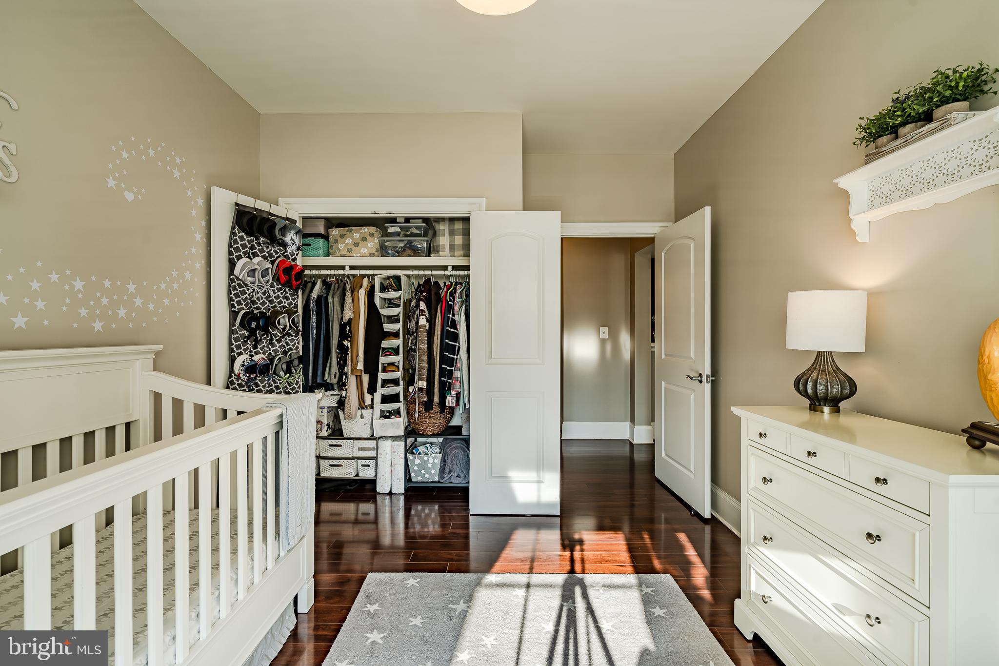 THE HOLLOW AT FOX VA - Residential