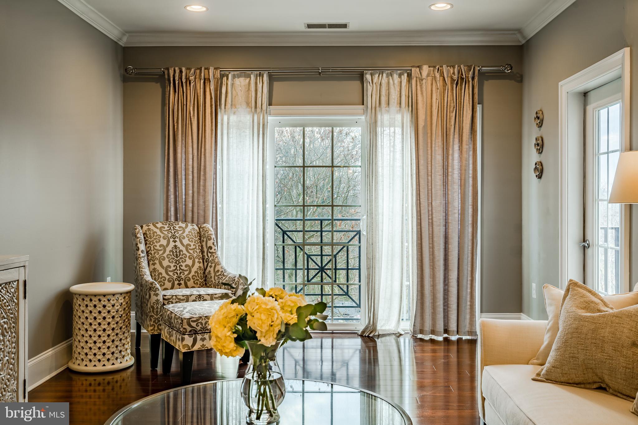 THE HOLLOW AT FOX VA - Residential