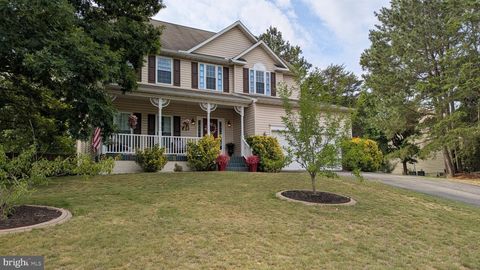 Homes For Sale - 4277 Navigator Lane<br/> KING GEORGE, VA 22485