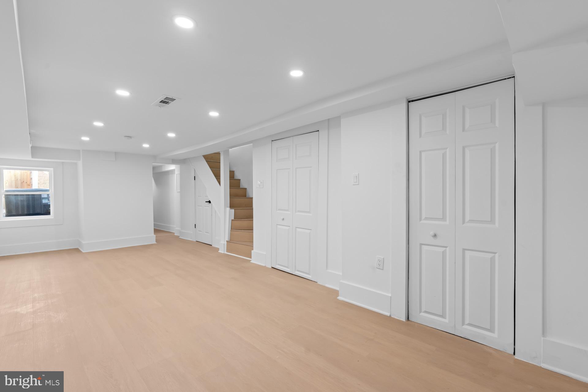 COLUMBIA HEIGHTS - Residential