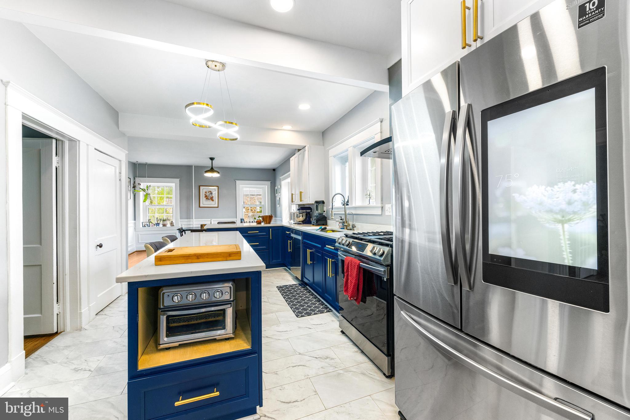 TOWSON ESTATES - Residential Lease