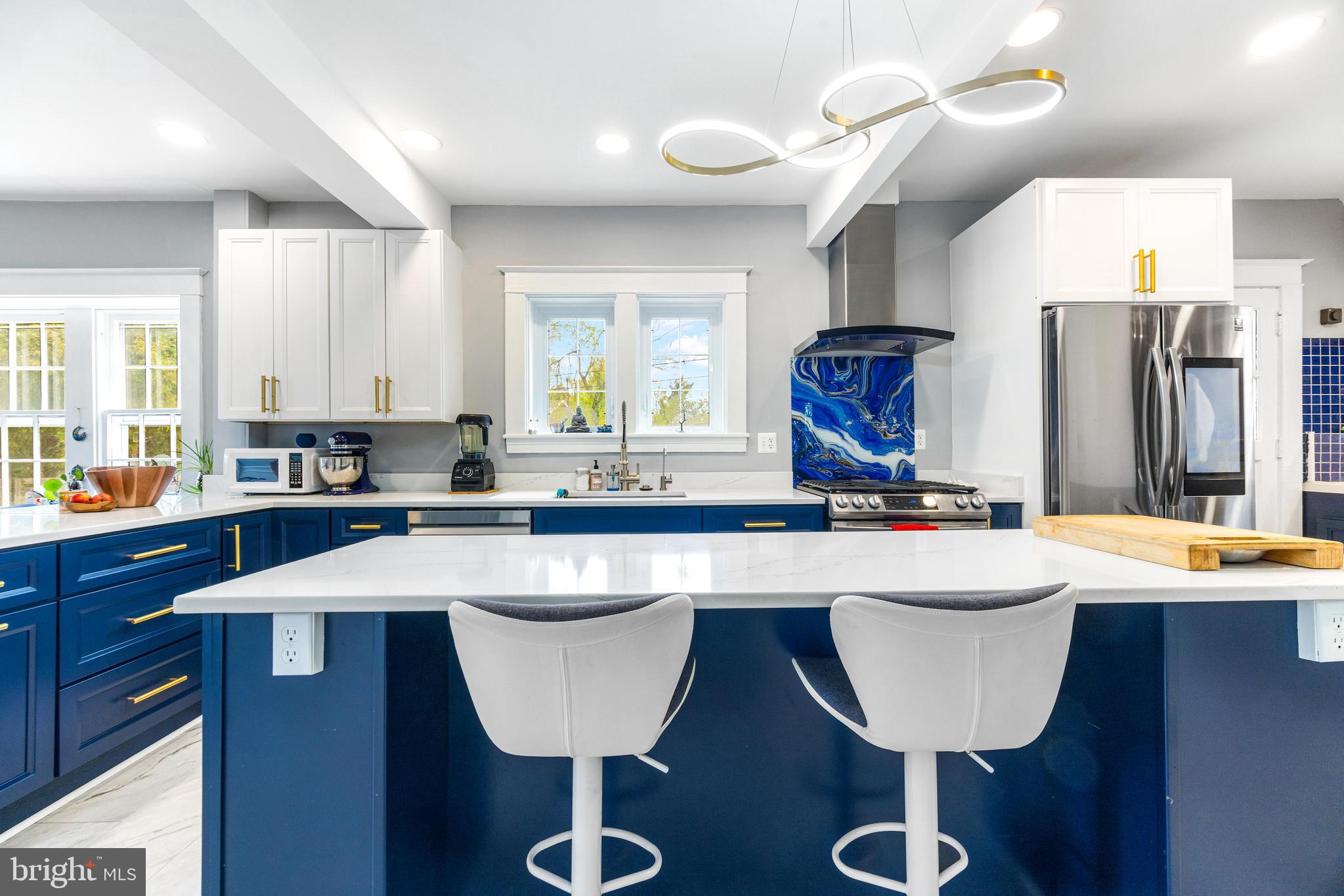 TOWSON ESTATES - Residential Lease