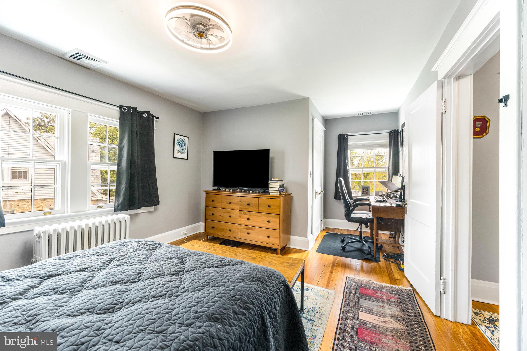 TOWSON ESTATES - Residential Lease