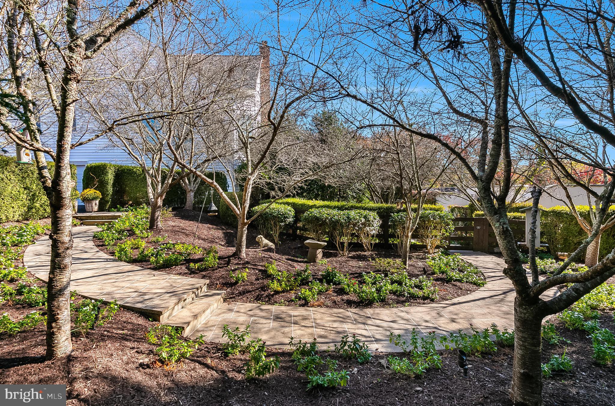 LENAH RUN HAMLET - Residential