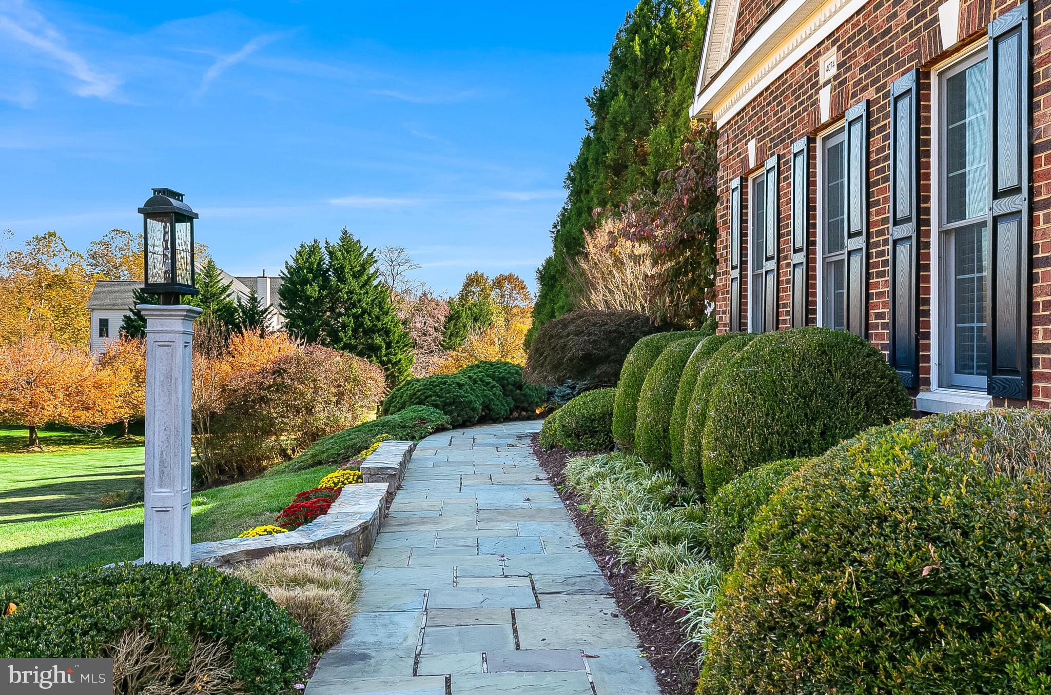 LENAH RUN HAMLET - Residential