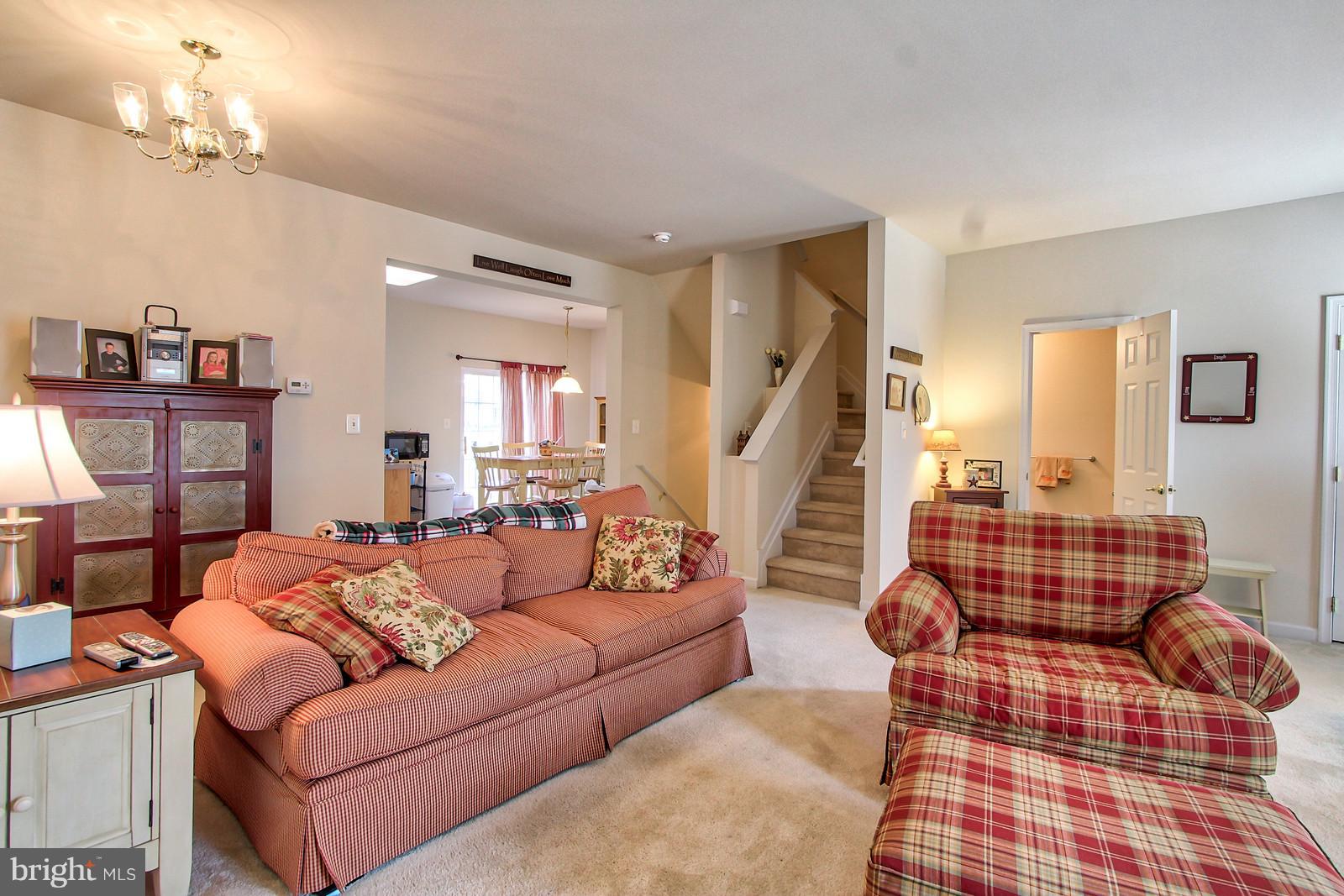 IRON BRIDGE LANDING - Residential