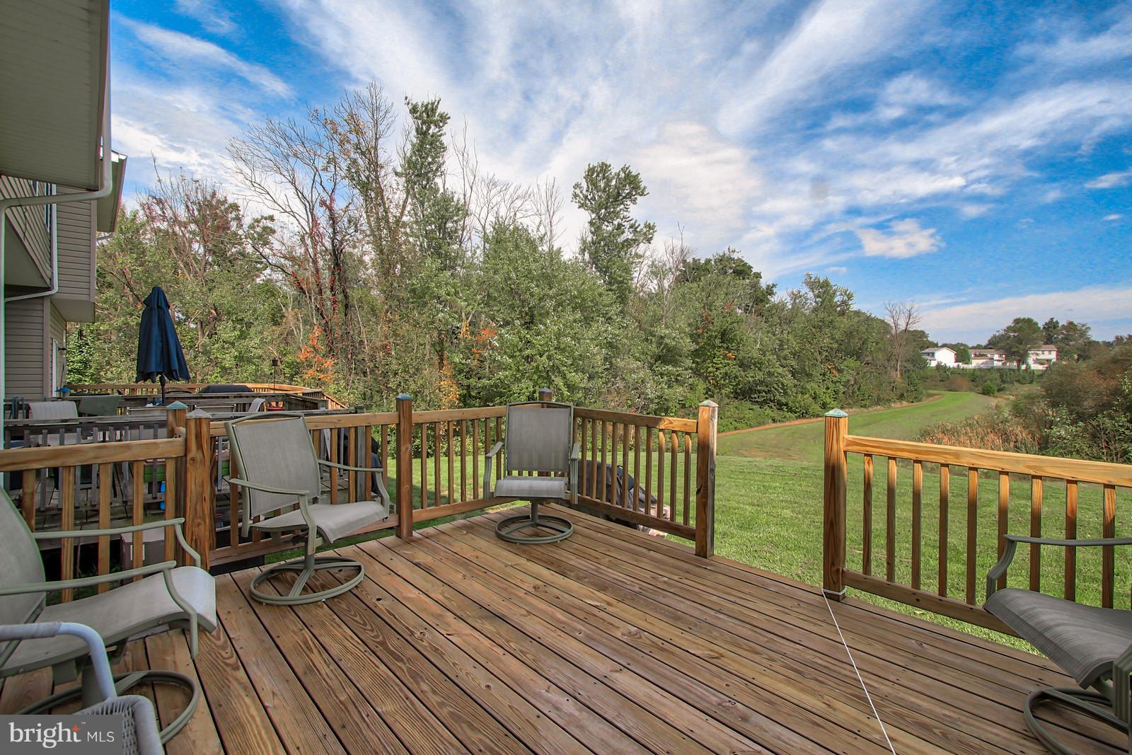 IRON BRIDGE LANDING - Residential