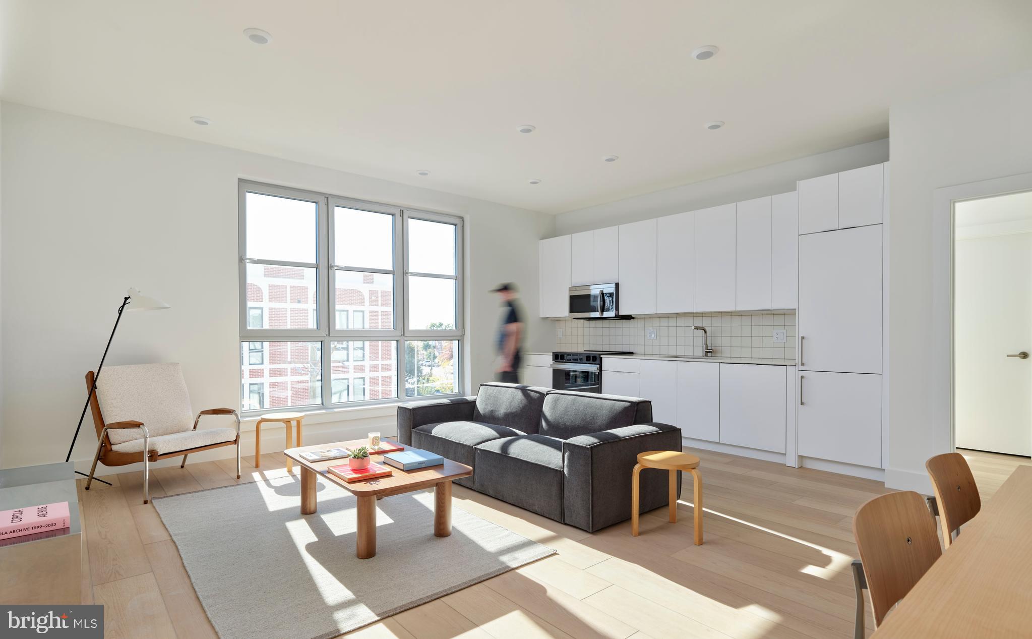 2406 FRANKFORD AVENUE 8