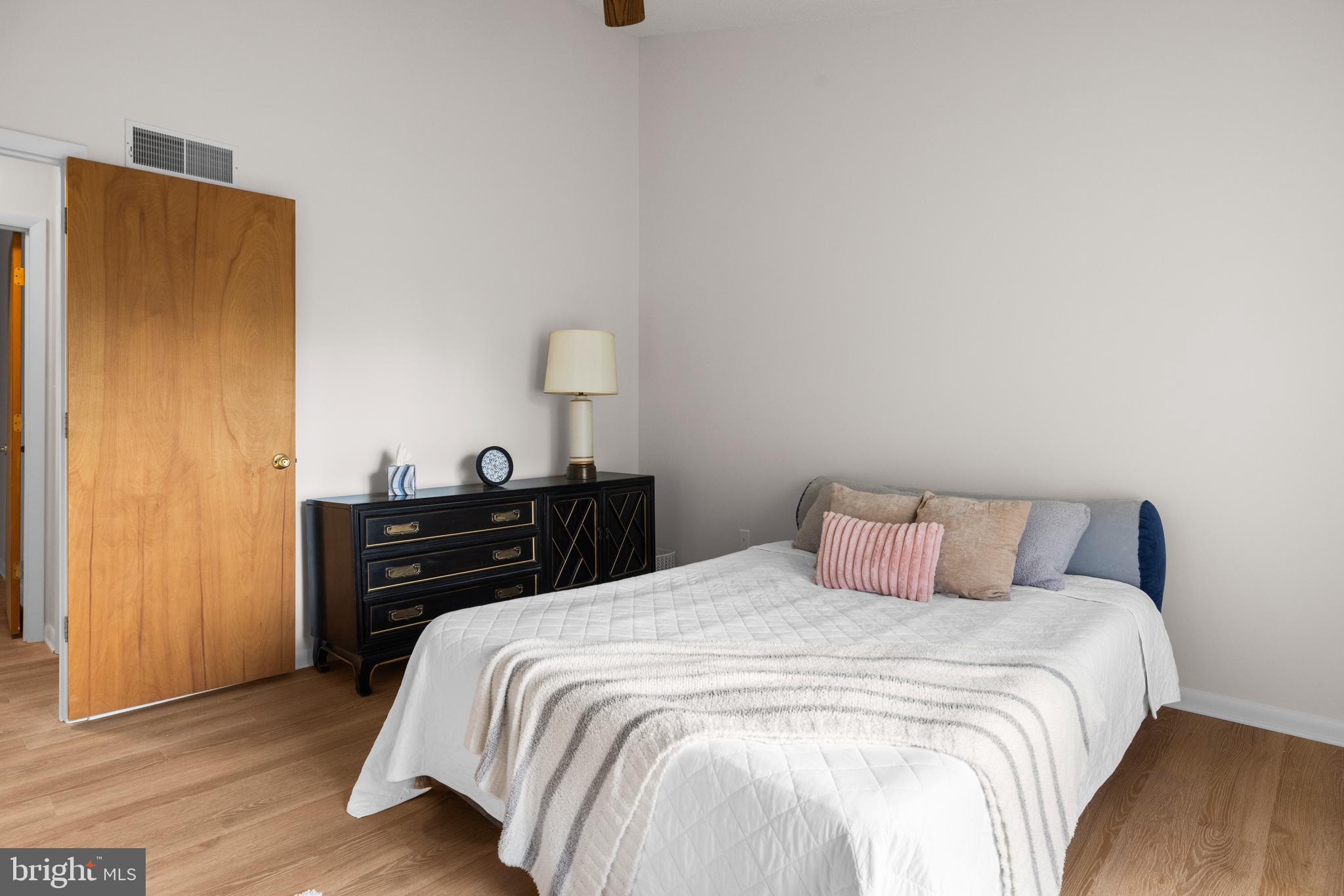 THE WOODS - Residential