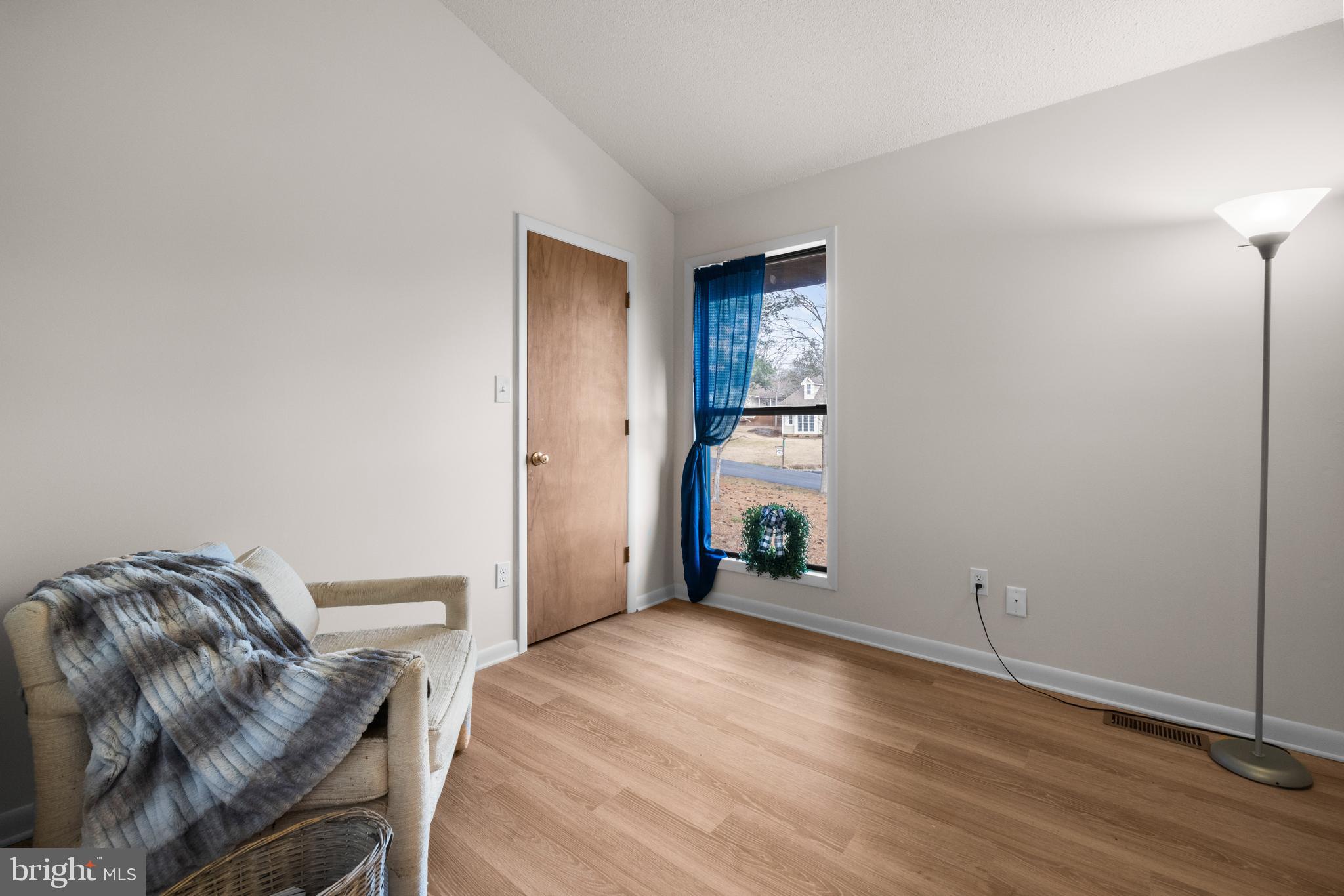 THE WOODS - Residential