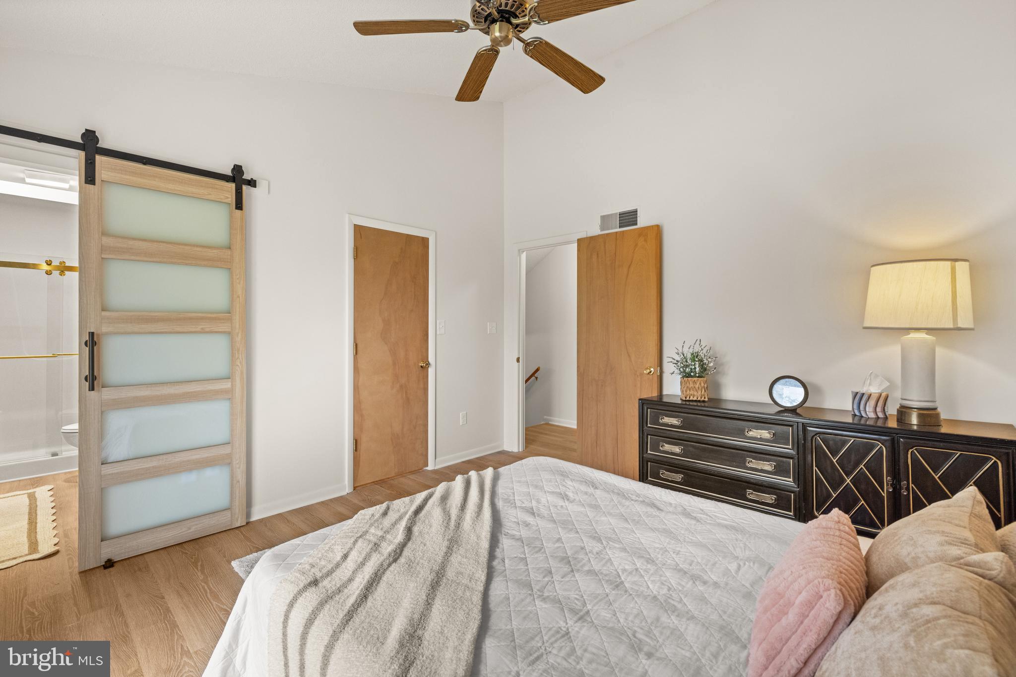 THE WOODS - Residential