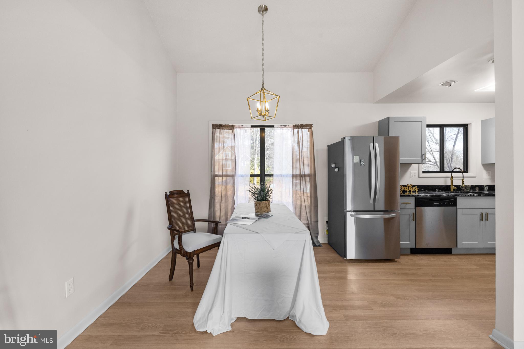 THE WOODS - Residential