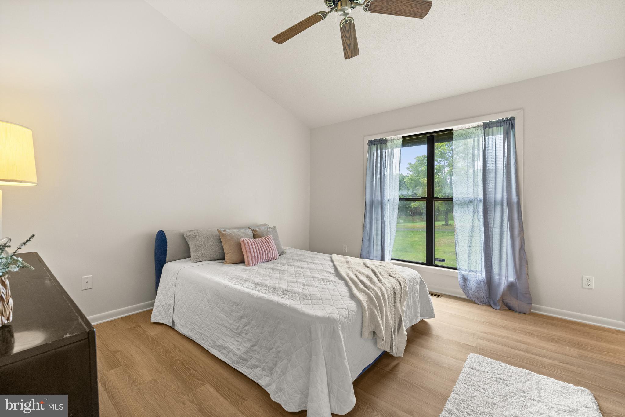 THE WOODS - Residential