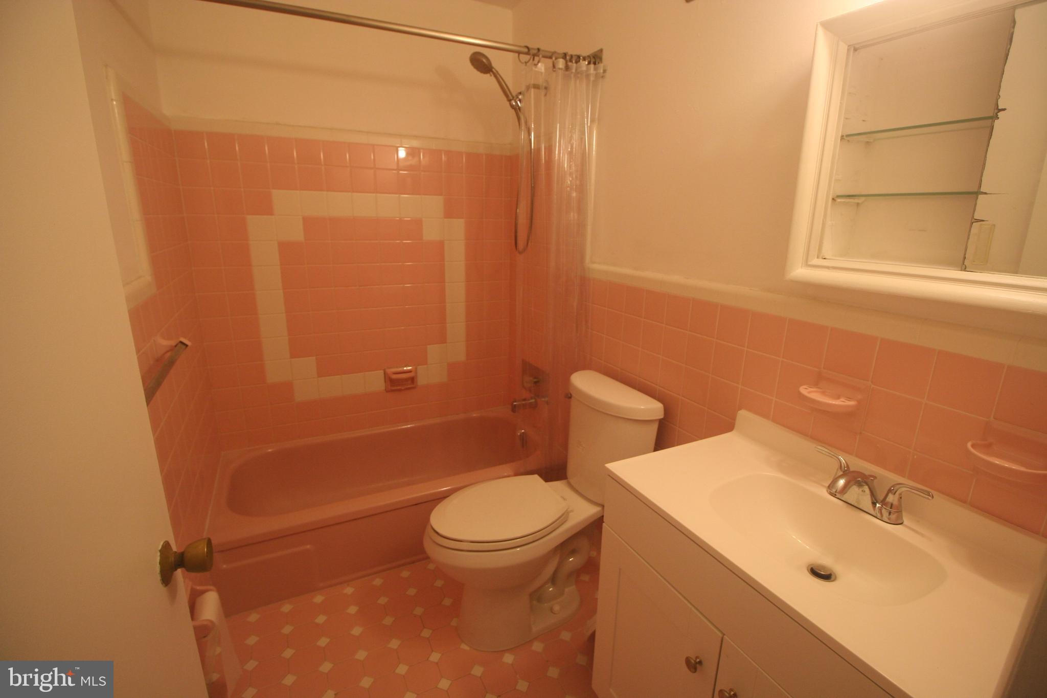 RHAWNHURST - Residential Lease