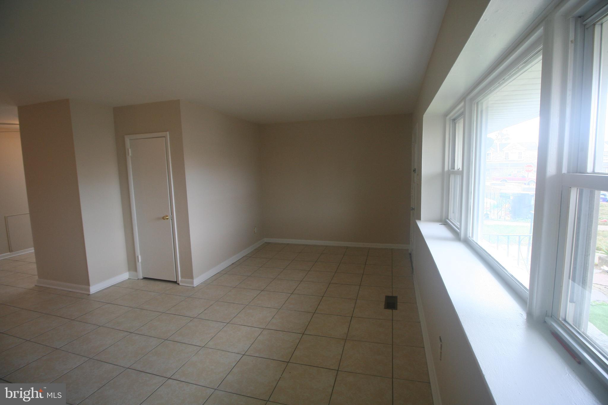 RHAWNHURST - Residential Lease