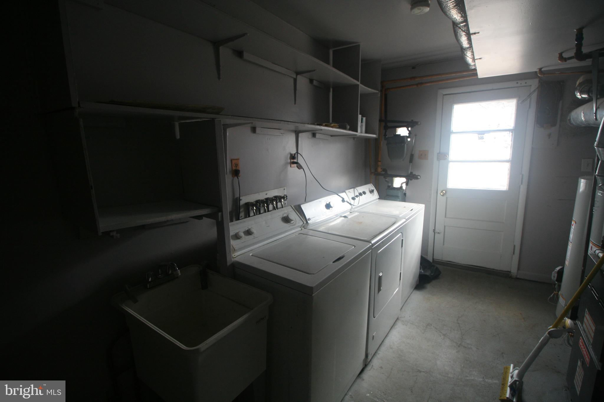 RHAWNHURST - Residential Lease