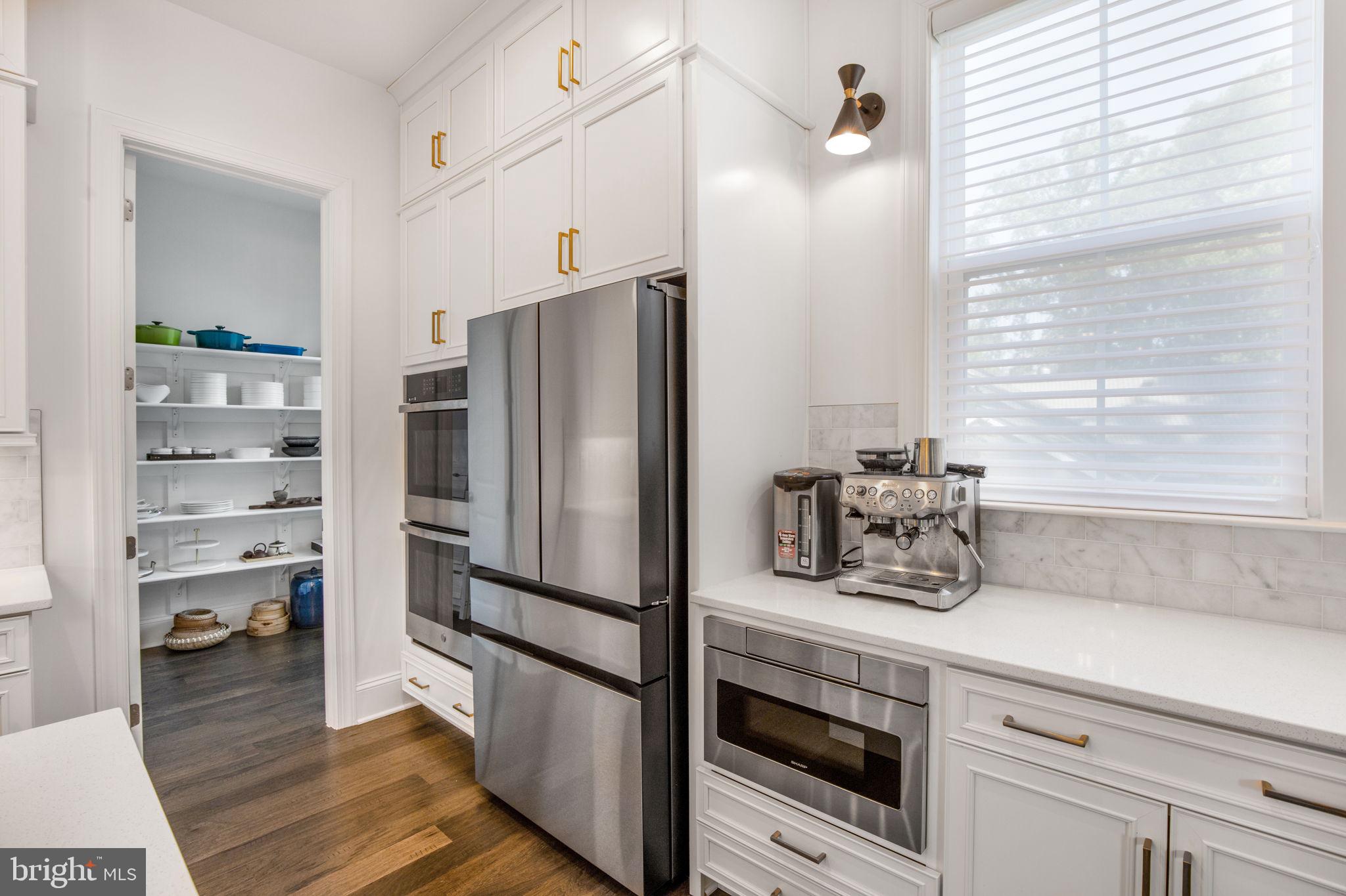 PIMMIT HILLS - Residential