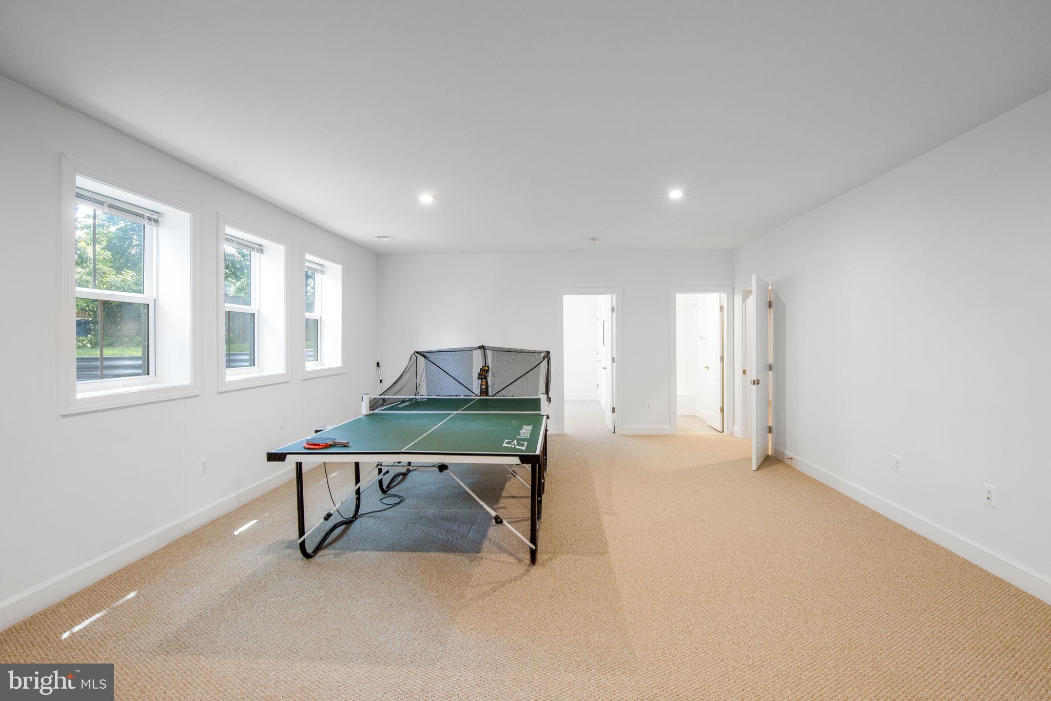 PIMMIT HILLS - Residential