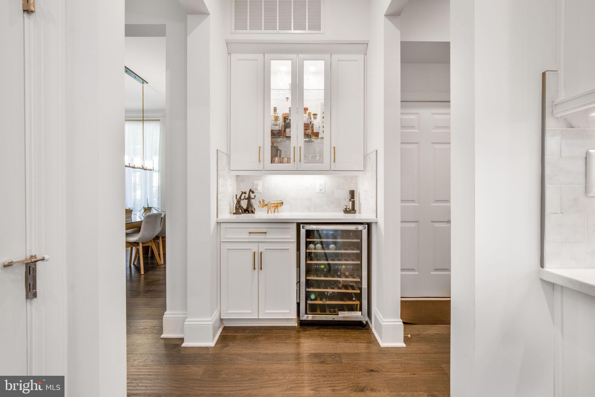 PIMMIT HILLS - Residential